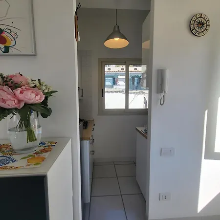 Regina Di - Casa Sole Appartement *